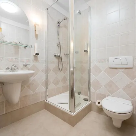 Zlaty Lev 4* Jablonec nad Nisou