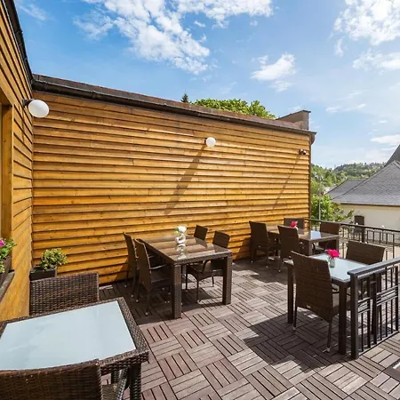 Zlaty Lev Hotel 4*
