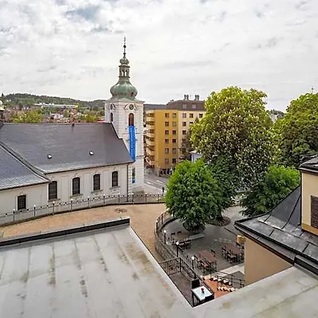 Zlaty Lev 4*