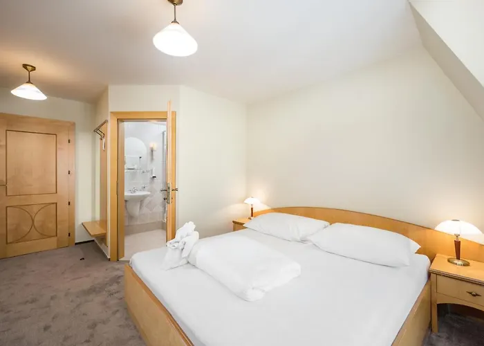 Zlaty Lev Otel Jablonec nad Nisou